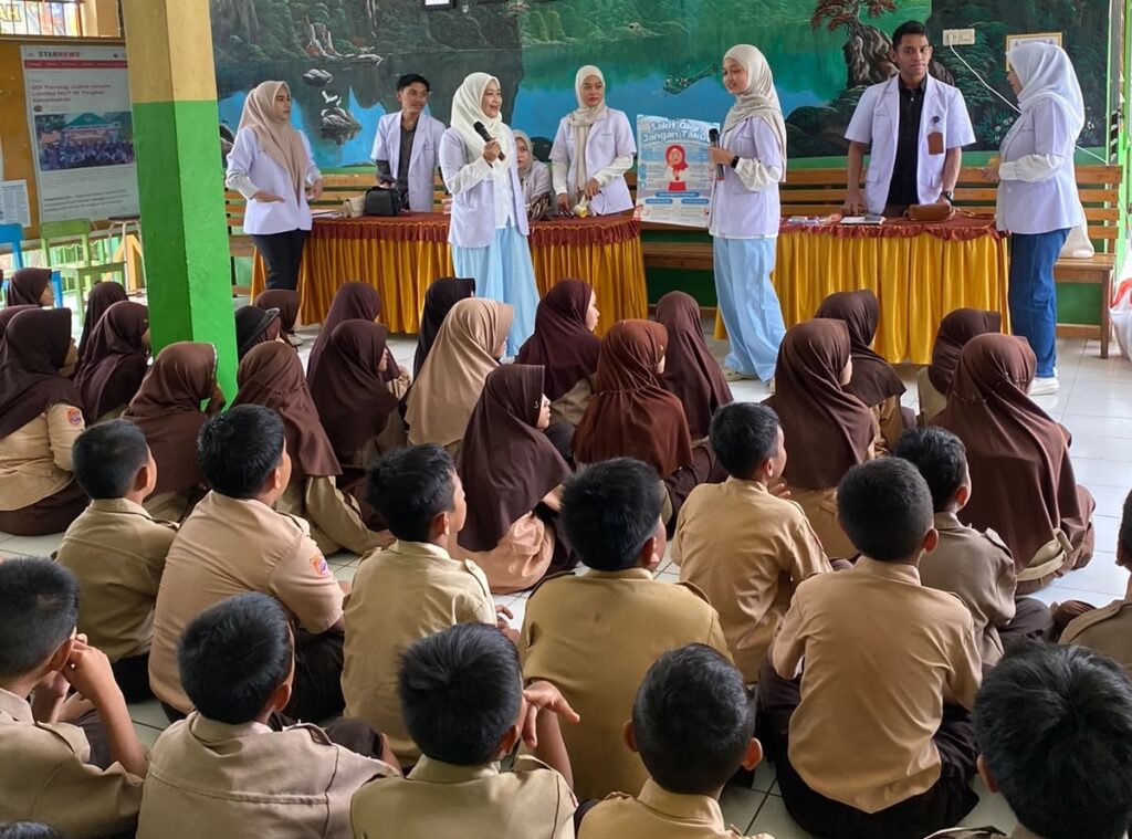 FKG UMI Tingkatkan Kesadaran Kesehatan Gigi dan Mulut Siswa Melalui Pengabdian Masyarakat DI SD Inpres Parang
