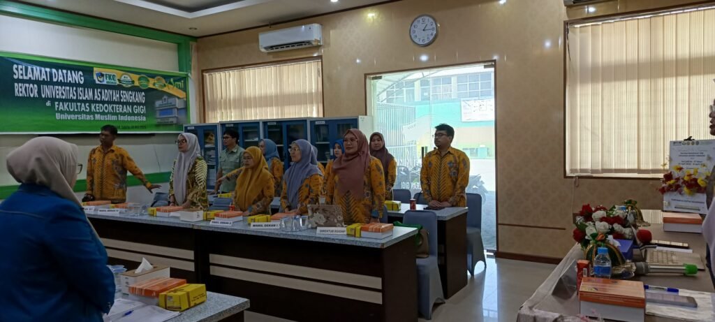 SELAMAT DATANG REKTOR UNIVERSITAS AS’ADIYAH SENGKANG DI FAKULTAS KEDOKTERAN GIGI UNIVERSITAS MUSLIM INDONESIA