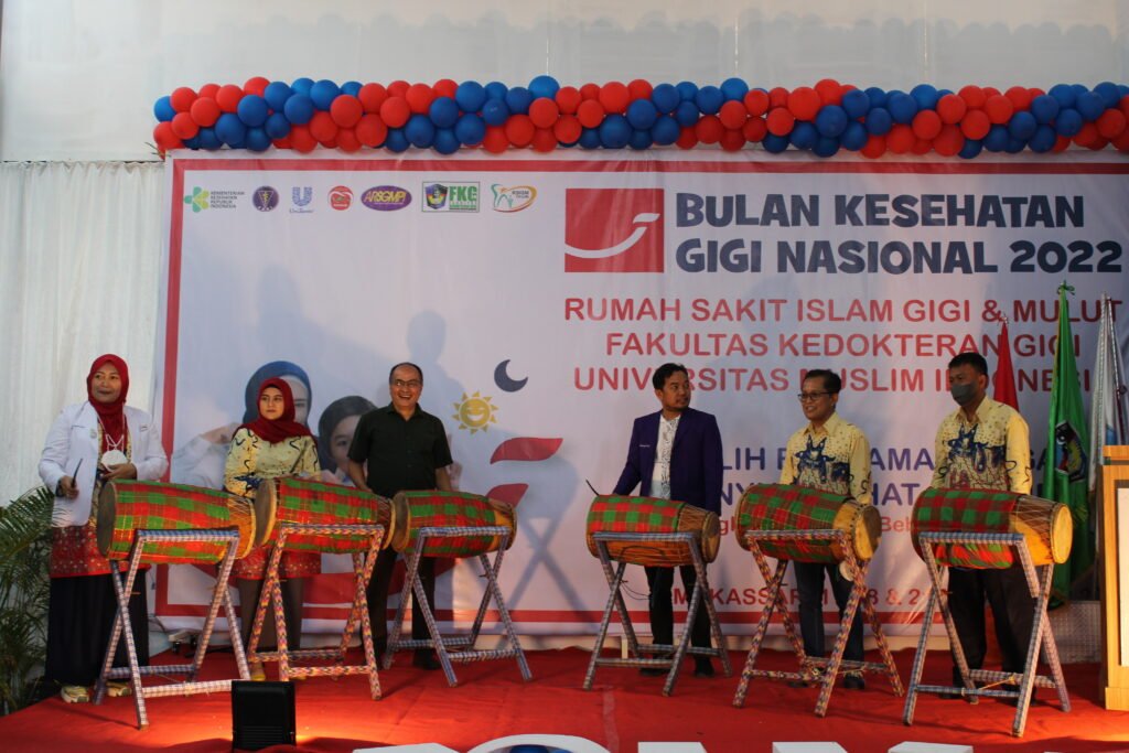 NATIONAL DENTAL HEALTH MONTH 2022 ISLAMIC DENTAL & ORAL HOSPITAL FACULTY OF DENTISTRY MUSLIM UNIVERSITY OF INDONESIA — foto 1