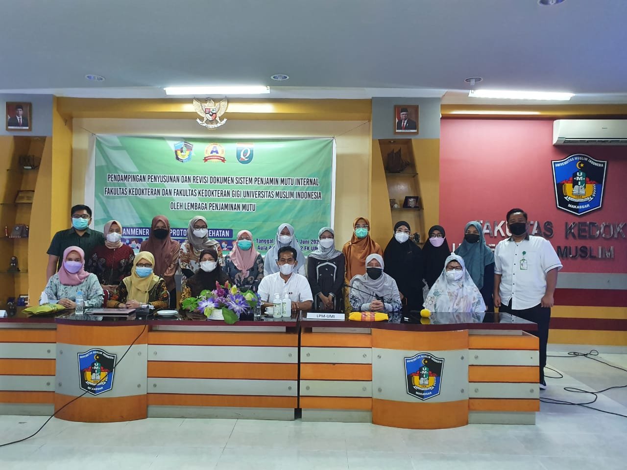 PENDAMPINGAN PENYUSUNAN DAN REVISI DOKUMEN SISTEM PENJAMIN MUTU INTERNAL FAKULTAS KEDOKTERAN DAN FAKULTAS KEDOKTERAN GIGI UNIVERSITAS MUSLIM INDONESIA OLEH LEMBAGA PENJAMIN MUTU