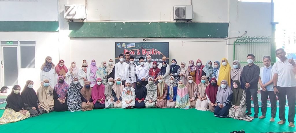 Prayer and remembrance activities in the framework of the Dentist Profession Student Competency Examination, Faculty of Dentistry, Indonesian Muslim University, Period II June 2022 — foto 1